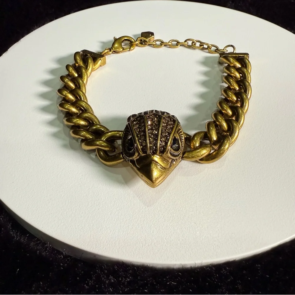 🐦✨ Kurt Geiger London Bird Head Chain Bracelet – Statement Piece - Picture 3 of 13